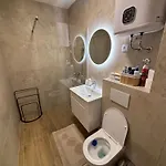 Elur Апартаменты Яхорина